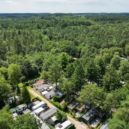 Veluwe Luxury With Private Sauna And Hot Tub - Swimming Pool Tennis Court Supermarket Bowling Alley Theatre And Entertainment For Children Appartamento Hoenderloo