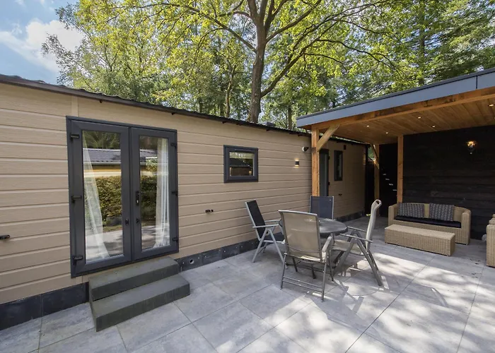 Veluwe Luxury With Private Sauna And Hot Tub - Swimming Pool Tennis Court Supermarket Bowling Alley Theatre And Entertainment For Children Appartamento Hoenderloo