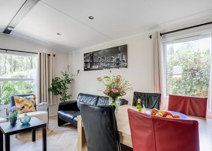 Veluwe Luxury With Private Sauna And Hot Tub - Swimming Pool Tennis Court Supermarket Bowling Alley Theatre And Entertainment For Children Apartamento