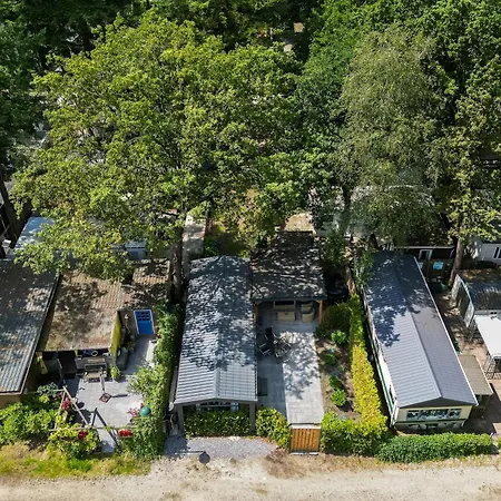 Veluwe Luxury With Private Sauna And Hot Tub - Swimming Pool Tennis Court Supermarket Bowling Alley Theatre And Entertainment For Children Apartmán