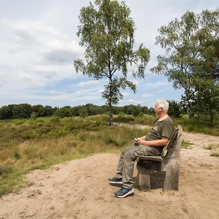 Veluwe Luxury With Private Sauna And Hot Tub - Swimming Pool Tennis Court Supermarket Bowling Alley Theatre And Entertainment For Children Apartmán