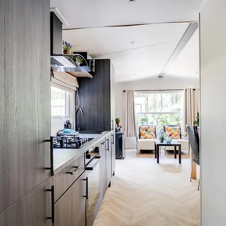 Apartmán Veluwe Luxury With Private Sauna And Hot Tub - Swimming Pool Tennis Court Supermarket Bowling Alley Theatre And Entertainment For Children